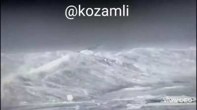 Pakistan hits afghan tank with an ATGM (2nd strike after artillery) 33°37'15