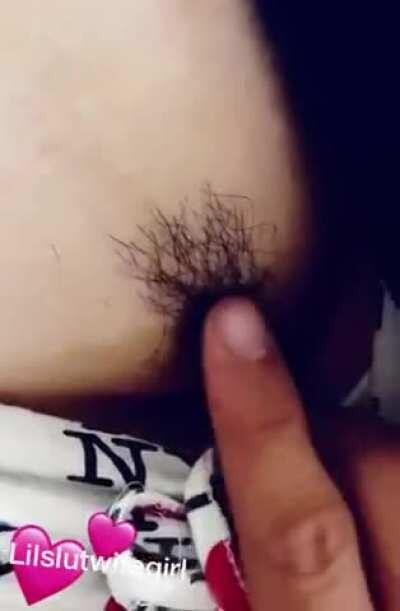 Take a look my mom’s pussy! Vote to continue