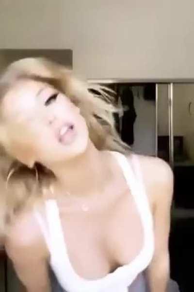 Slow-mo cleavage