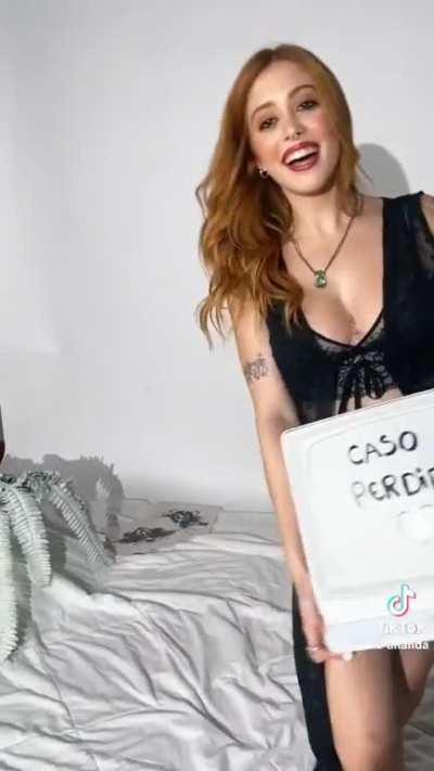 Ananda presenteando a gente Parte 4