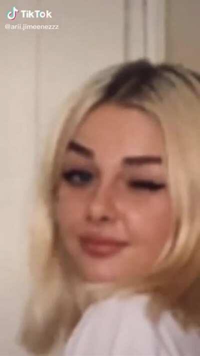 I would do unspeakable things to this bitch