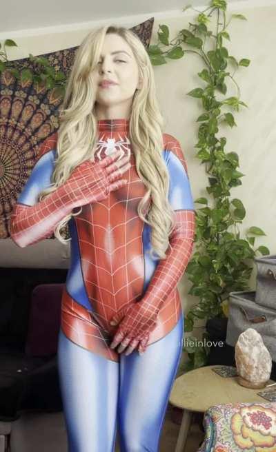 Warm sticky goo is my speciality! 😊 🕷