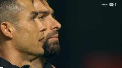 Sobre a terra e sobre o mar tatatata