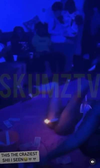 Flaming 🐱 is crazy