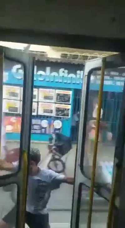 HMB while travel in Bus