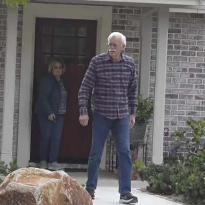 painting peoples curbs, but putting the wrong address 😂