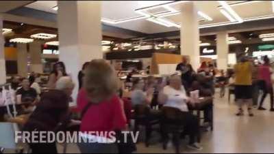 Shocked this is at a food court