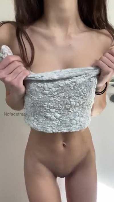 I’m the perfect size to be your little fuckdoll (86lbs🙈)