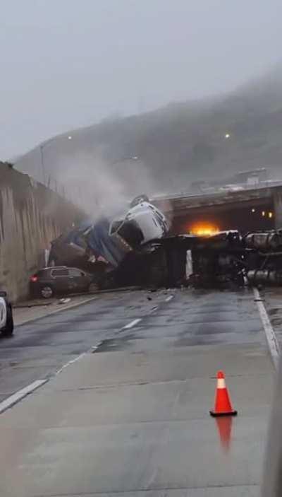 Truck crashes onto scene of previous accident