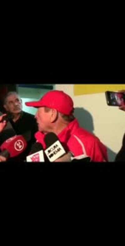 Clavito Godoy debería salir en los billetes de 30 lucas