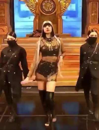 Lisa's signature power walk