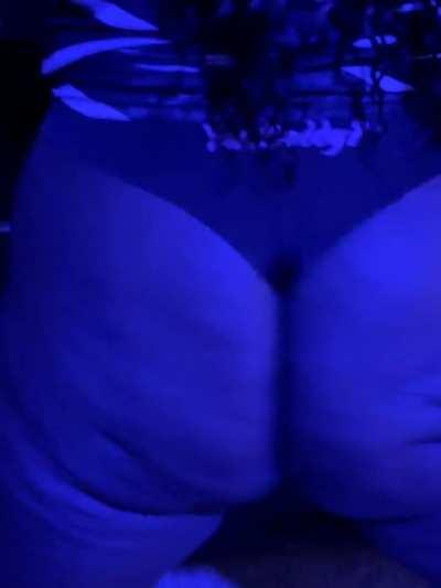 Enjoying MY MUSE,  that’s right dance for DADDY!!!