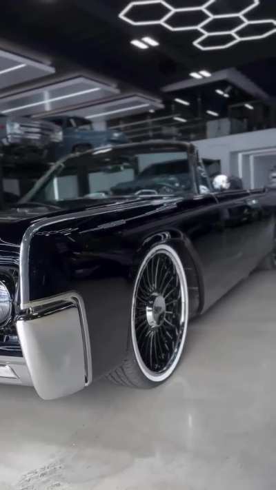1963 Lincoln Continental Convertible
