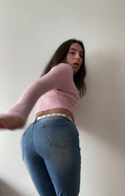 Young sissy slut here 💗✌🏼