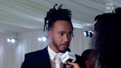 Met Gala 2021. Cara & Lewis