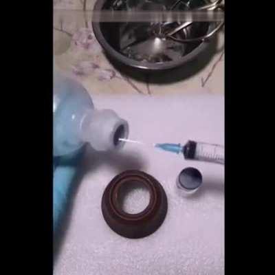 how does this guy grow a chicken in an egg without the top???!?!