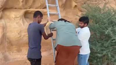 Bettany gets a helping hand