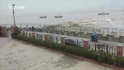 Standing too close to a gigantic wave