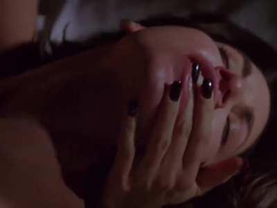 Jennifer Tilly and Gina Gershon in Bound