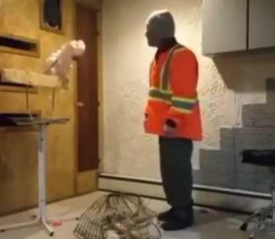 everyone needs to see this (rescue bird and the caretaker destroying the cage it was kept in)