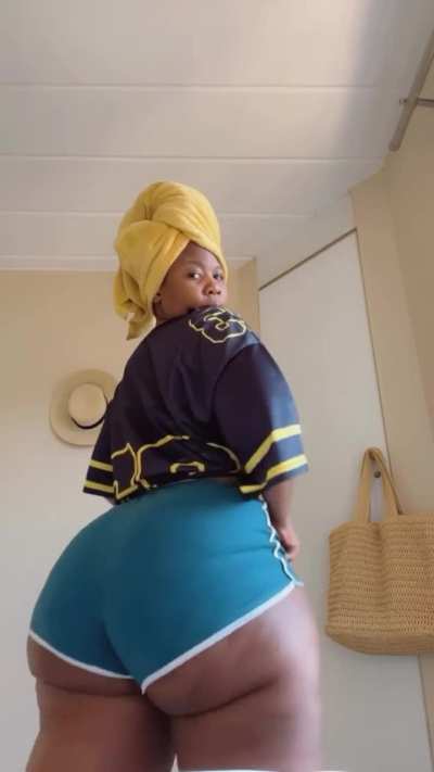 Nigeria Big Nyash [Ndileka]