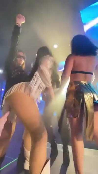 Que bien lo mueve 😮‍💨