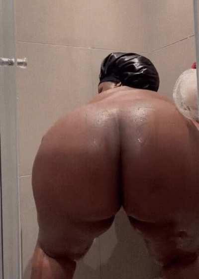 You want some pussy?