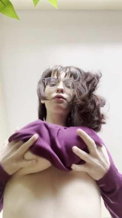 just dropping by to say hi