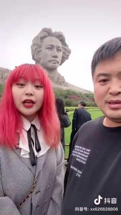 丽丽狂得没边了。