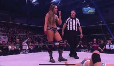 Skye stomped, pinned and then submitted.