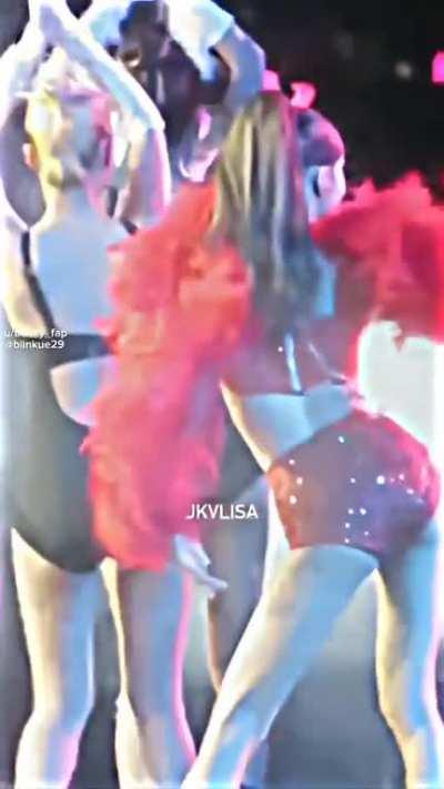 I wanna fill that ass with my milk