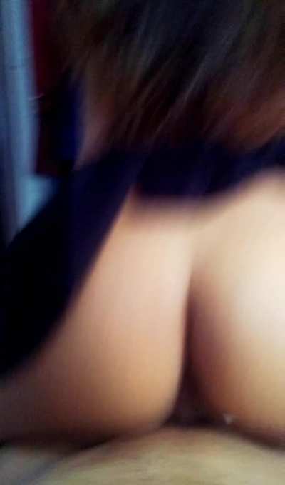 Sitting with pleasure and twerking with a hard cock inside her little ass 🤤