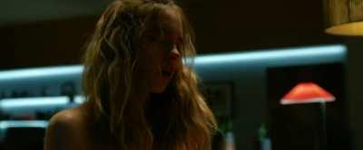 Sydney Sweeney in The Voyeurs.