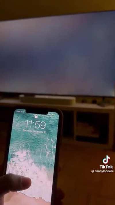 Whoever did this.... has the makings of a varsity athlete 👏👏