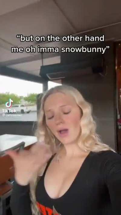 Beautiful👸🏼Proud Blonde ❄🐇