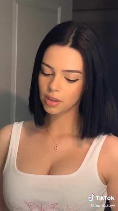 Ik its no simp september but...