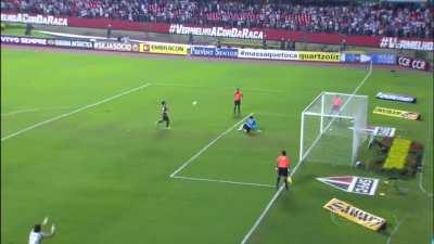 Defensor de pênalti.