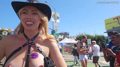 Got fully naked at folsom and drew QUITE the crowd