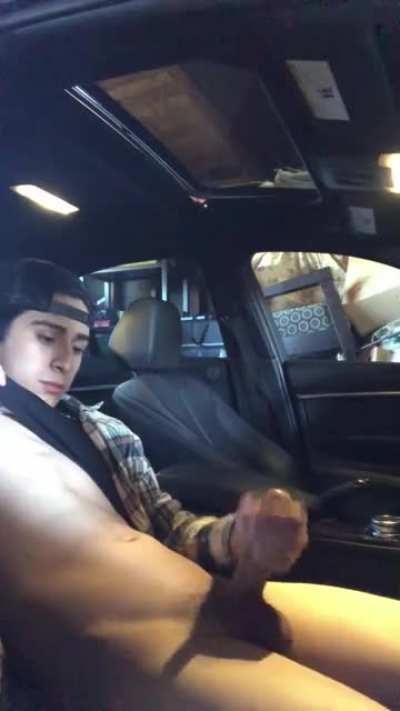 Need my 18yo cock sucked