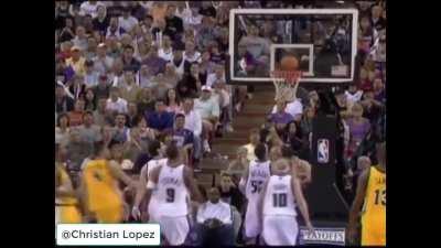 [Highlight] Ray Allen TAKES OVER in the 4th quarter of Game 4 vs Kings