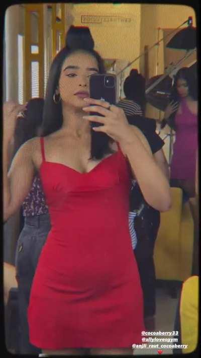 Aiswarya Sreenivasan 🥵💦