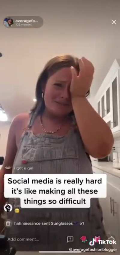 yourmomshousepodcast