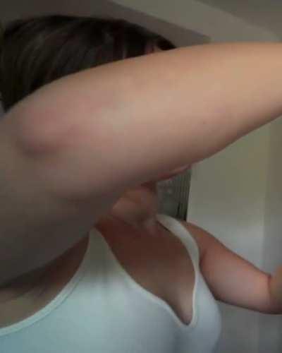 Kleines Best-of vom Video: „Jana entscheidet eine Woche ALLES, was ich anziehe“