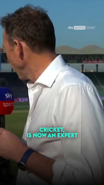 Michael Atherton roasting Nasser Hussain on live tv 🤡