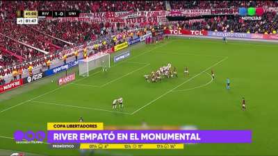 Pobre Pezzella. No soportó el empate.