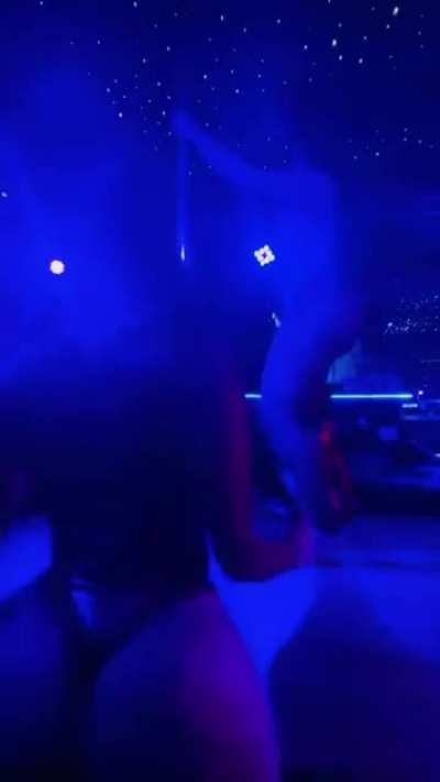 @deeeee3x with the fatty