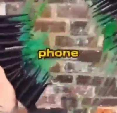 You're tips are: damm lampost