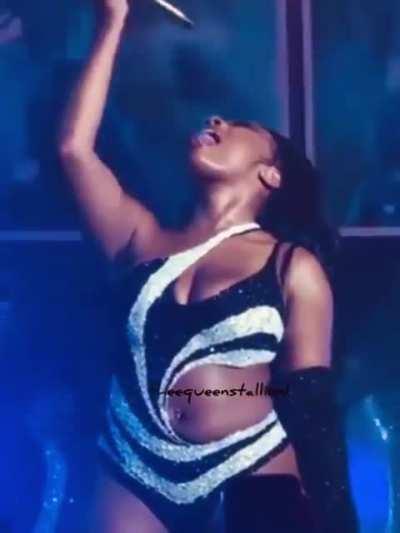 Omg🤤Can you only imagine what she can do with that mouth 😛😛😛💦💦💦💦💦💦💦💦