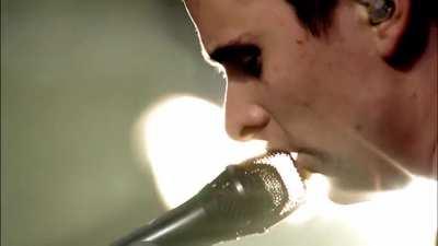 Hoodoo at Wembley Stadium without piano and guitar part