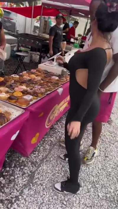 Who goes around licking and worshipping creampies?